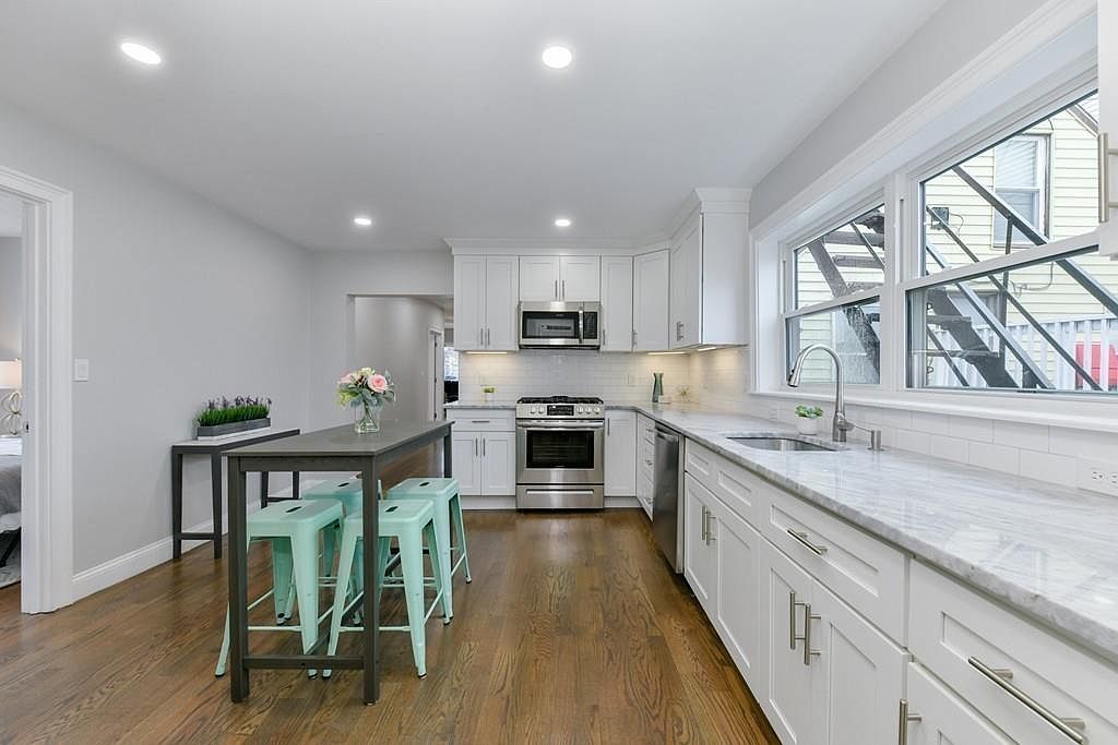 kitchen-remodeling-modern-E7JbYlUZ